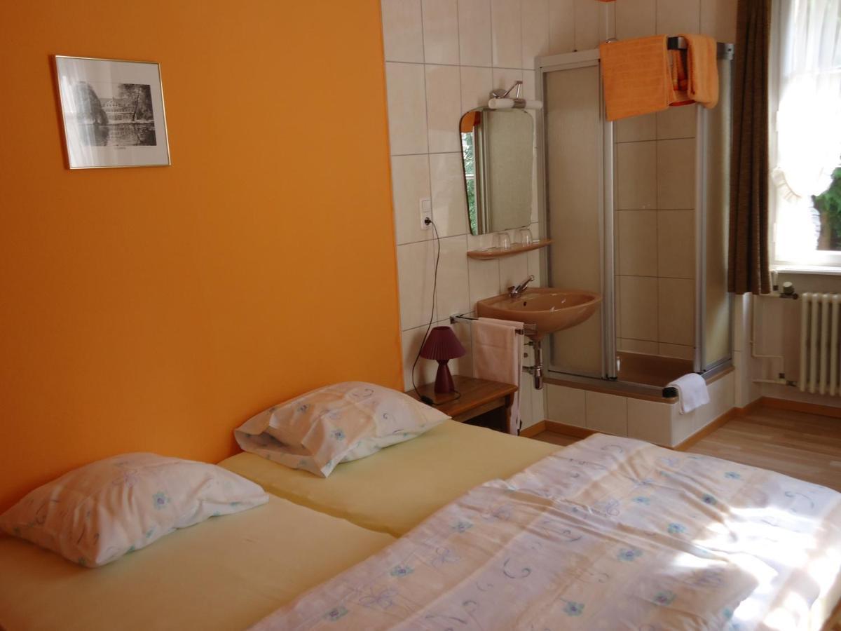 Hostellerie De La Vallee Heffingen Exterior foto